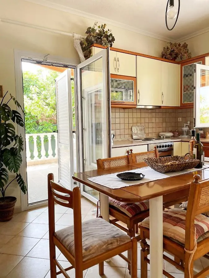 Σπίτι διακοπών Casa Lia-Beach Front Villa Nea Kallikrateia