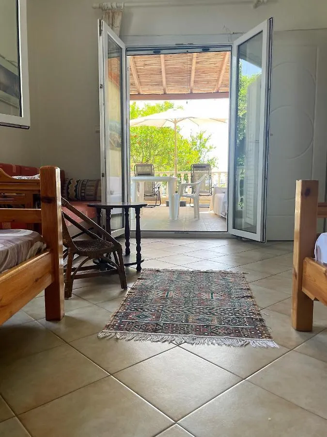 Σπίτι διακοπών Casa Lia-Beach Front Villa Nea Kallikrateia