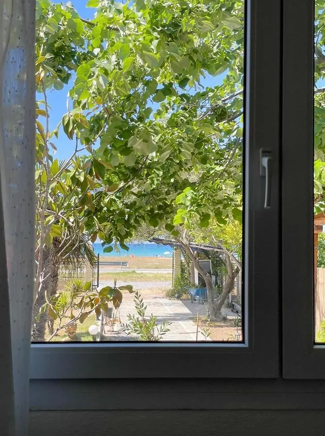 Holiday home Casa Lia-Beach Front Villa Nea Kallikrateia
