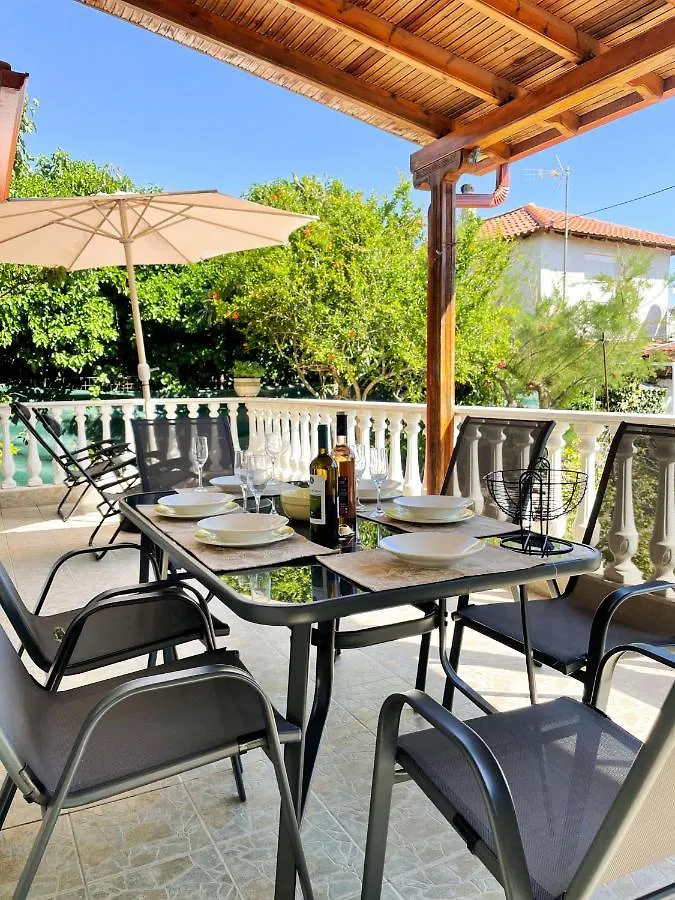 Casa Lia-Beach Front Villa Nea Kallikrateia Greece