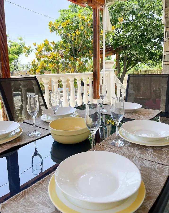 Casa Lia-Beach Front Villa Nea Kallikrateia Holiday home