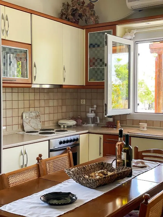 Holiday home Casa Lia-Beach Front Villa Nea Kallikrateia