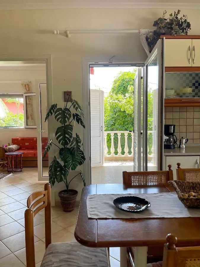 Casa Lia-Beach Front Villa Nea Kallikrateia Holiday home